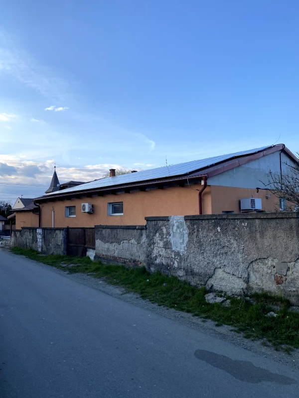 Referencia č. 1132 - inštalácia fotovoltaiky - firemná budova - Košický kraj - 3